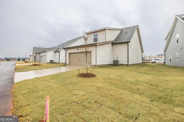 $2,400 | 107 Prospect Avenue, Perry, GA 31069