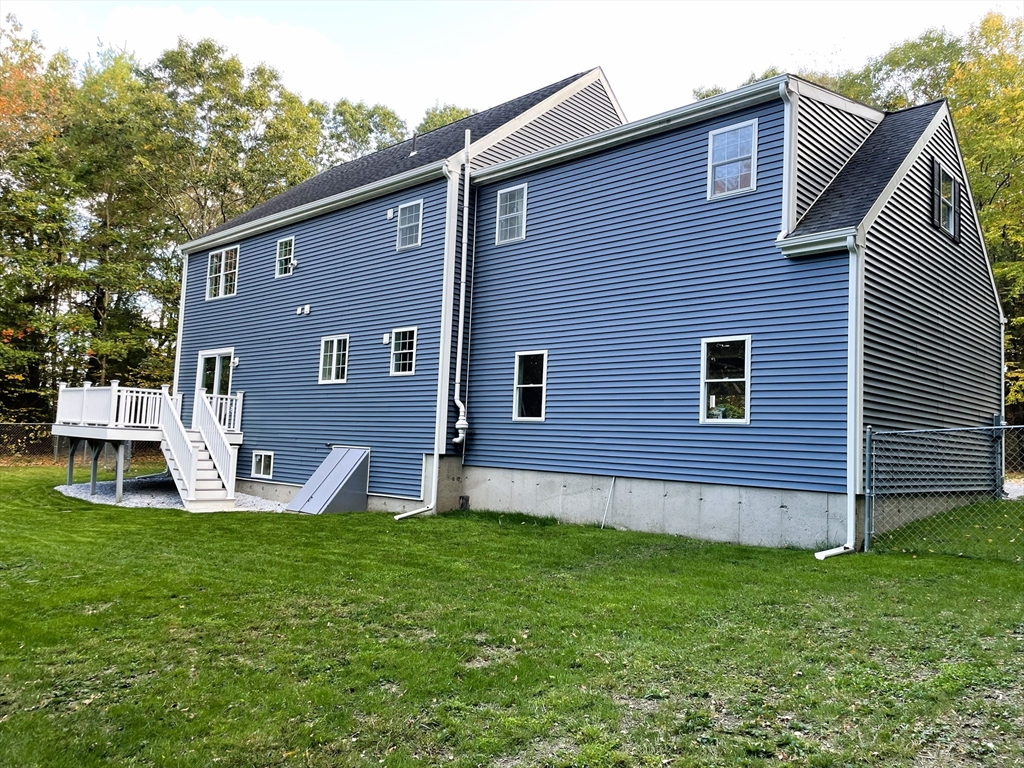 44 New Boston Road Dudley, MA 01571 - Photo 31 of 40