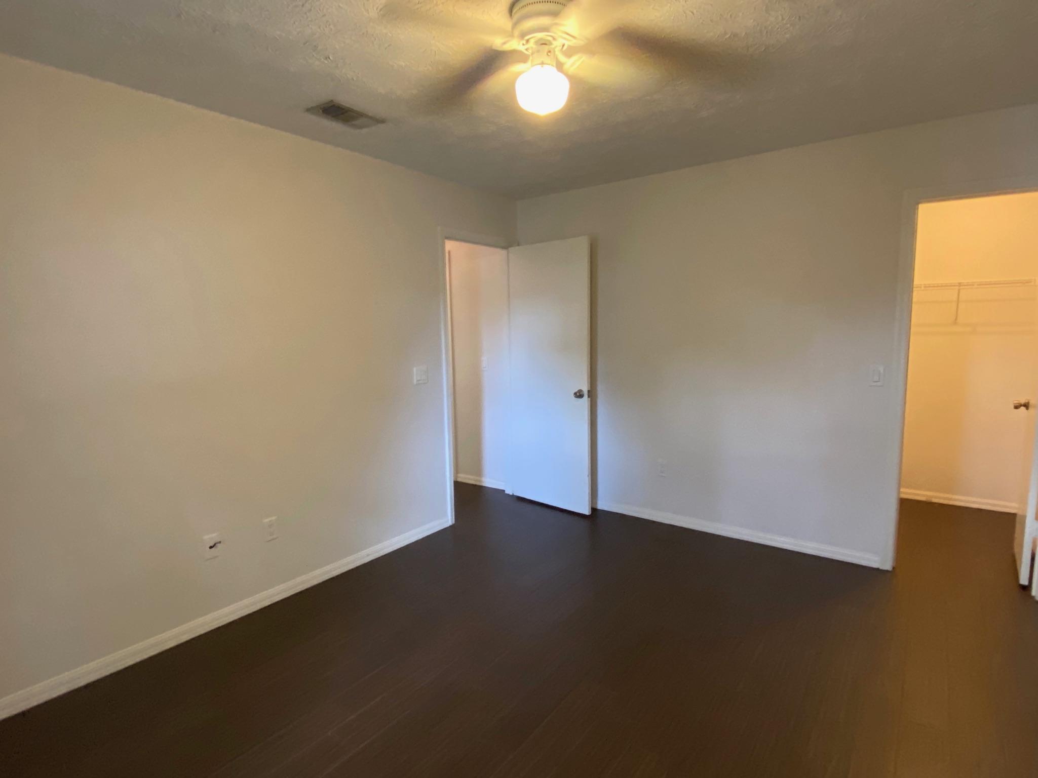 636 Southwest Rustic Circle Stuart, FL 34997 - Photo 15 of 24 4B54E5B2-7AC9-4C3D-B798-A860015683C7