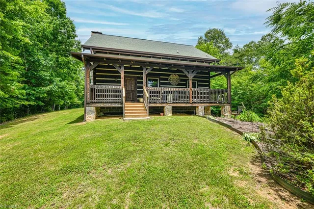 $485,000 | 1345 Hardie Mabe Road, Danbury, NC 27016