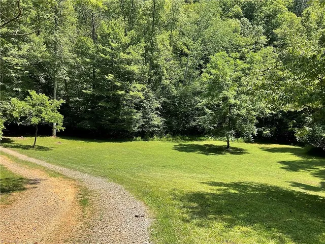 $485,000 | 1345 Hardie Mabe Road, Danbury, NC 27016