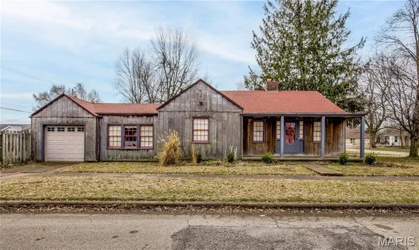 $155,500 | 501 Hunter Avenue, Sikeston, MO 63801