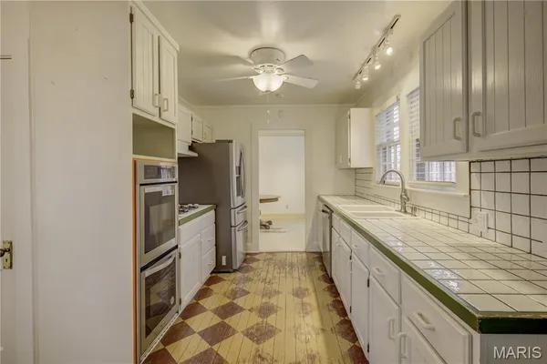 $155,500 | 501 Hunter Avenue, Sikeston, MO 63801