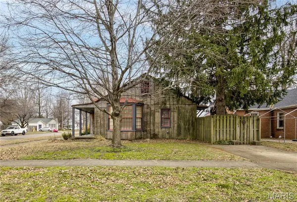 $155,500 | 501 Hunter Avenue, Sikeston, MO 63801