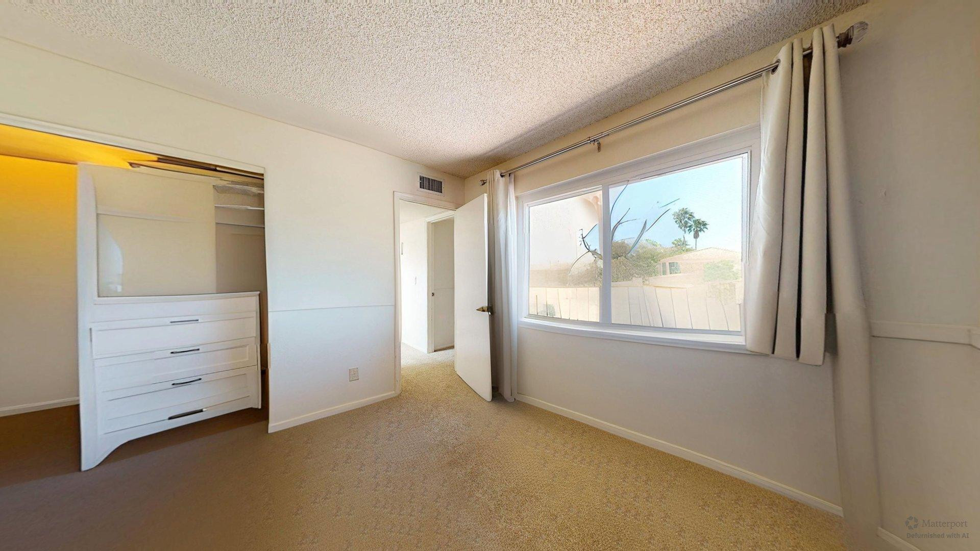 4329 East Monte Way Phoenix, AZ 85044 - Photo 14 of 16 Photo #14