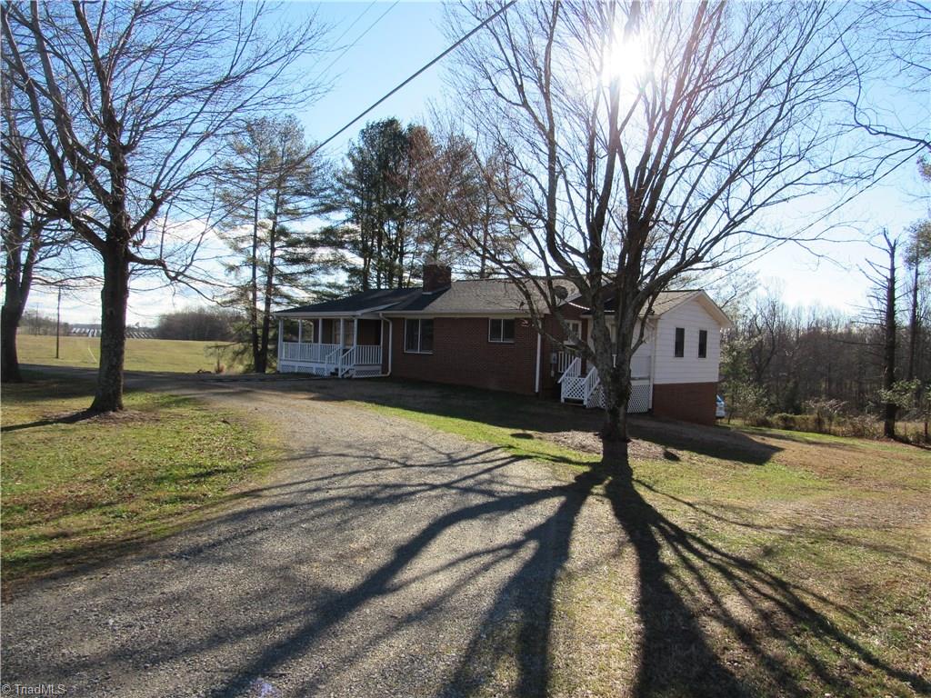 1933 North Oak Ridge Church Road Yadkinville, NC 27055 - Photo 3 of 27 Gallery Image 3
