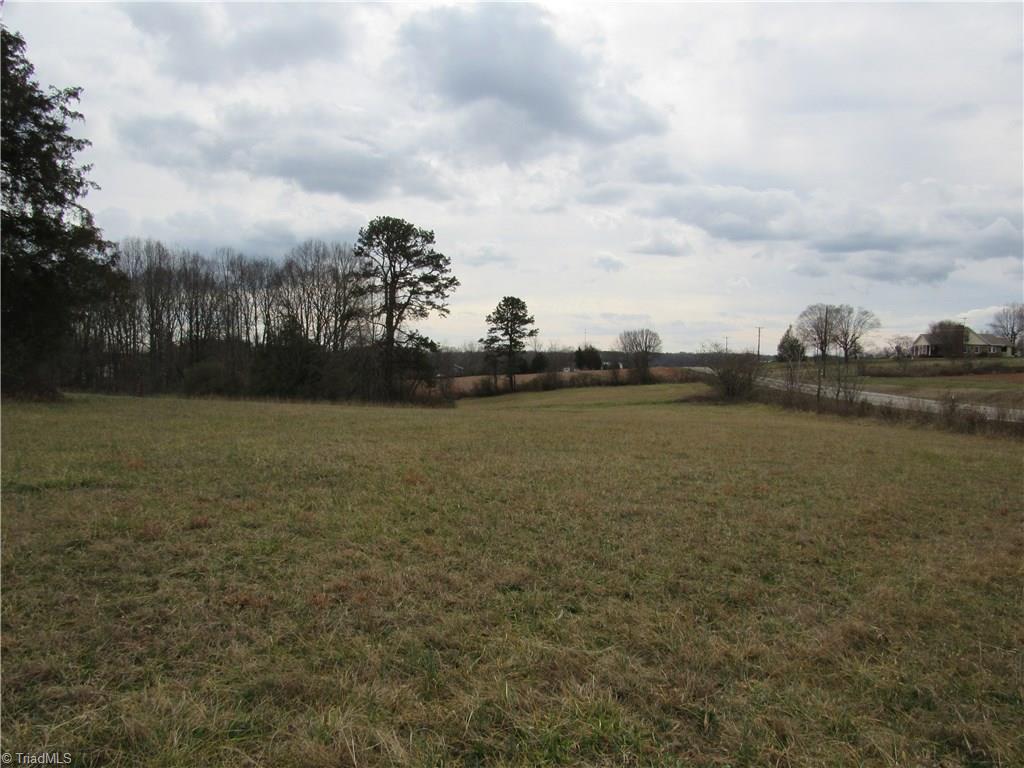1933 North Oak Ridge Church Road Yadkinville, NC 27055 - Photo 23 of 27 Gallery Image 23