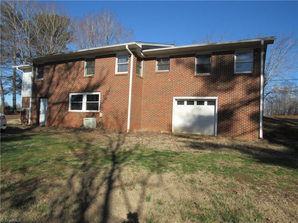 1933 North Oak Ridge Church Road Yadkinville, NC 27055 - Photo 25 of 27 Gallery Image 25