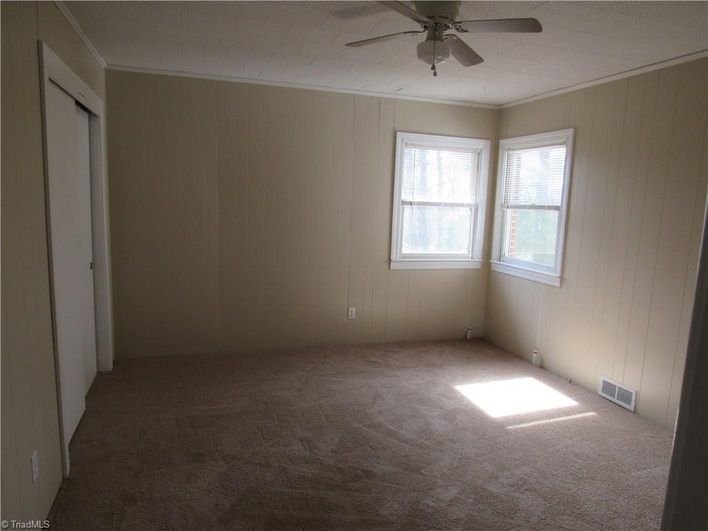 1933 North Oak Ridge Church Road Yadkinville, NC 27055 - Photo 9 of 27 Gallery Image 9