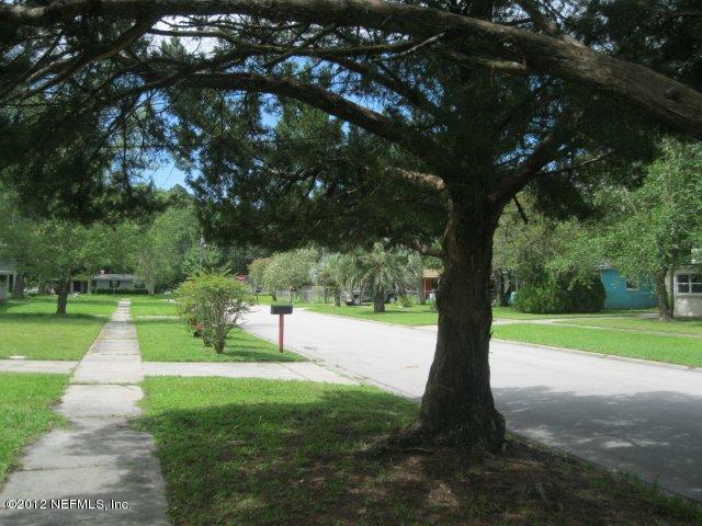 6129 Verdes Road Jacksonville, FL 32244 - Photo 21 of 21 *