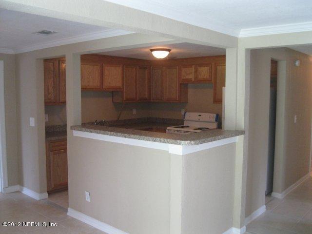 6129 Verdes Road Jacksonville, FL 32244 - Photo 3 of 21 *