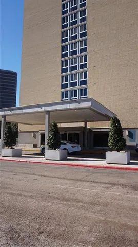 $2,495 | 3883 Turtle Creek Boulevard, Unit 1114, Dallas, TX 75219