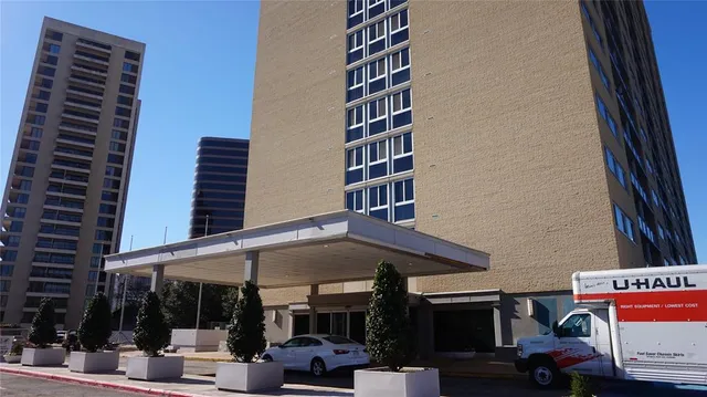 $2,495 | 3883 Turtle Creek Boulevard, Unit 1114, Dallas, TX 75219