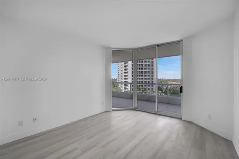 $1,230,000 | 21150 Point Place, Unit 904, Aventura, FL 33180