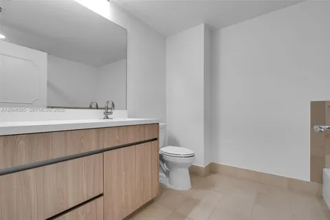 $1,230,000 | 21150 Point Place, Unit 904, Aventura, FL 33180