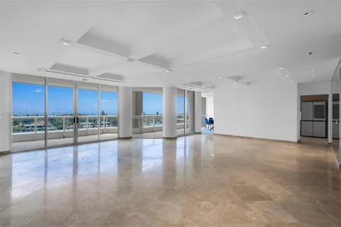 $1,230,000 | 21150 Point Place, Unit 904, Aventura, FL 33180