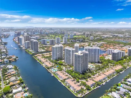 $1,230,000 | 21150 Point Place, Unit 904, Aventura, FL 33180