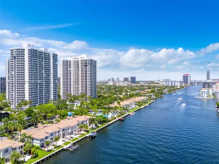 $1,230,000 | 21150 Point Place, Unit 904, Aventura, FL 33180