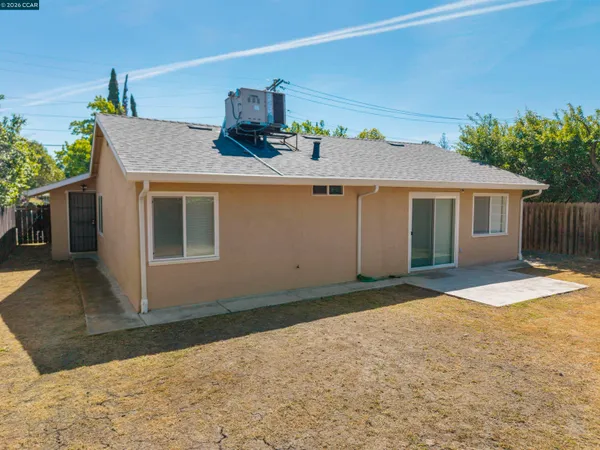 $2,495 | 2182 Marsh Avenue, Pittsburg, CA 94565