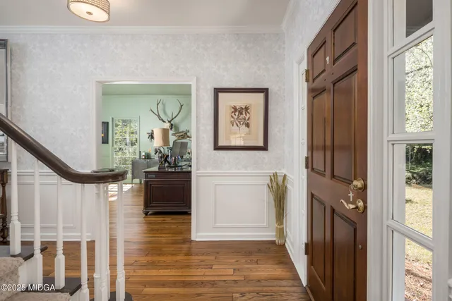 a view of a living room