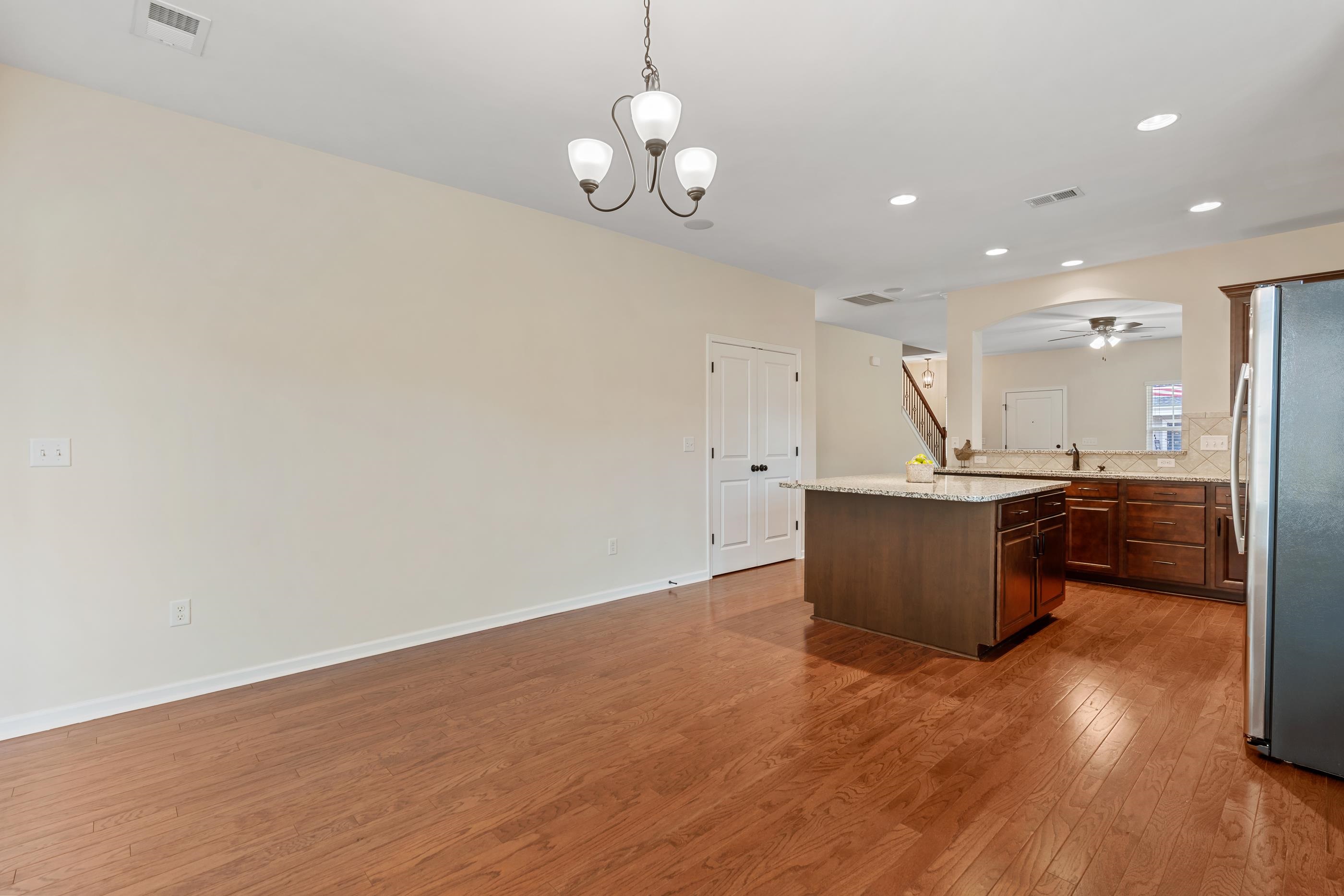 610 South Windowpane Way Duncan, SC 29334 - Photo 12 of 32 Gallery Image 12