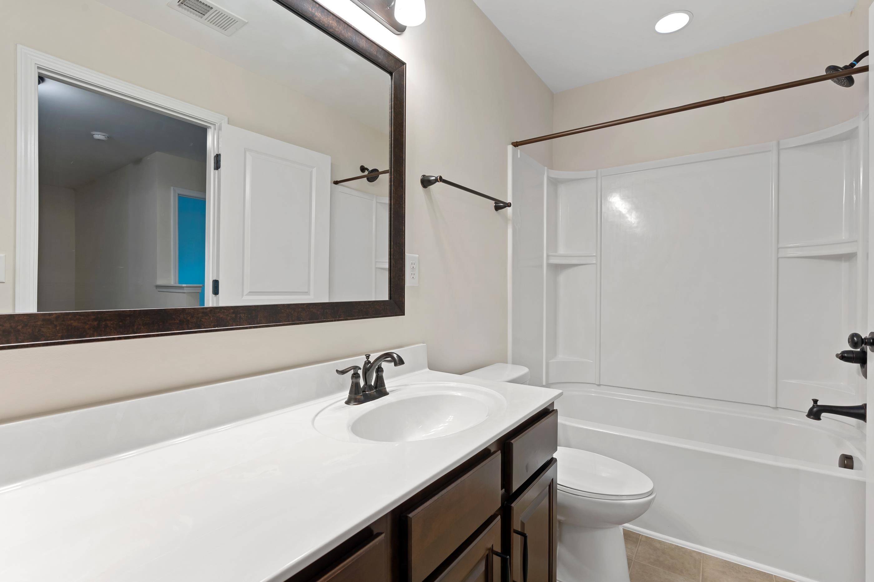 610 South Windowpane Way Duncan, SC 29334 - Photo 24 of 32 Gallery Image 24