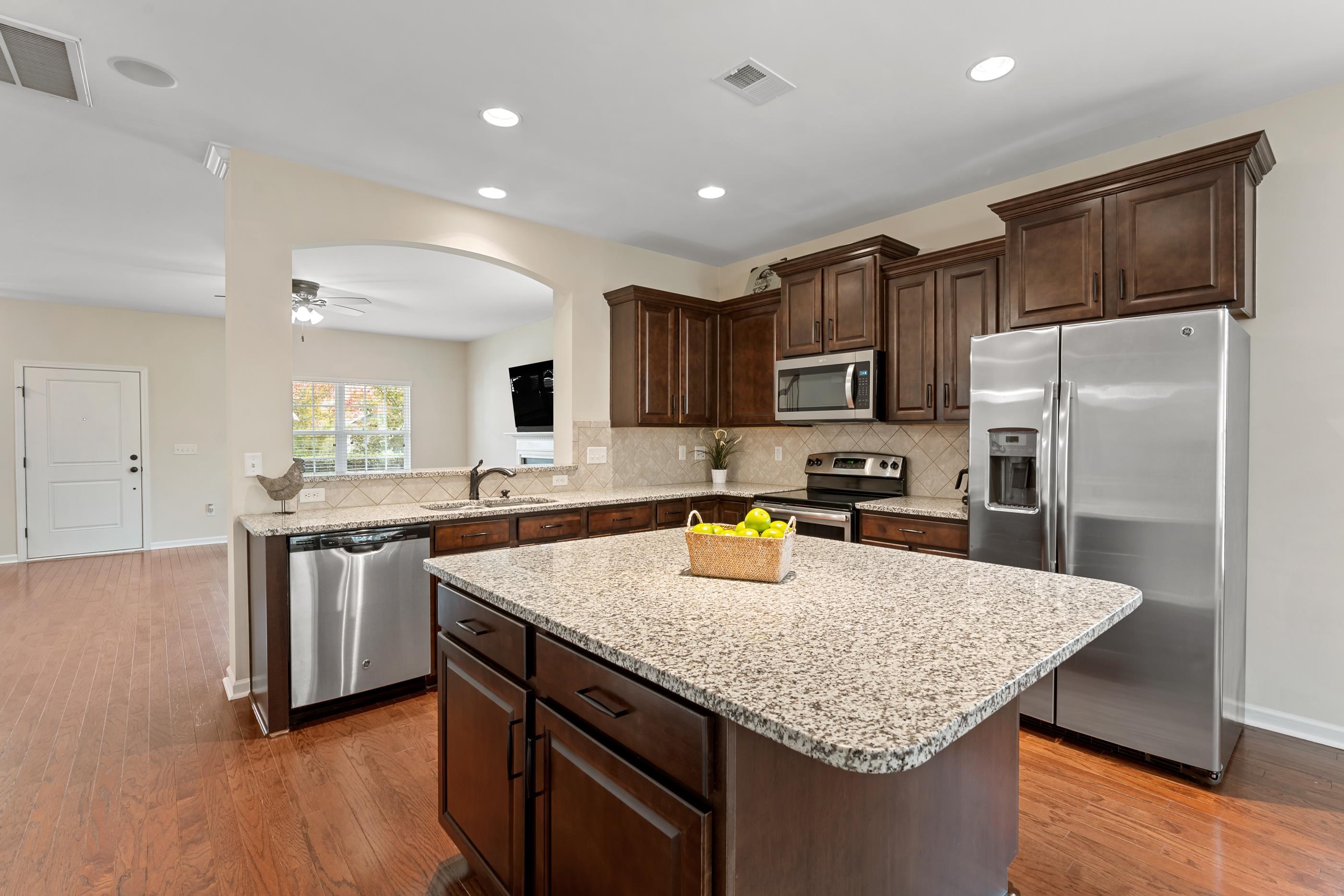 610 South Windowpane Way Duncan, SC 29334 - Photo 8 of 32 Gallery Image 8