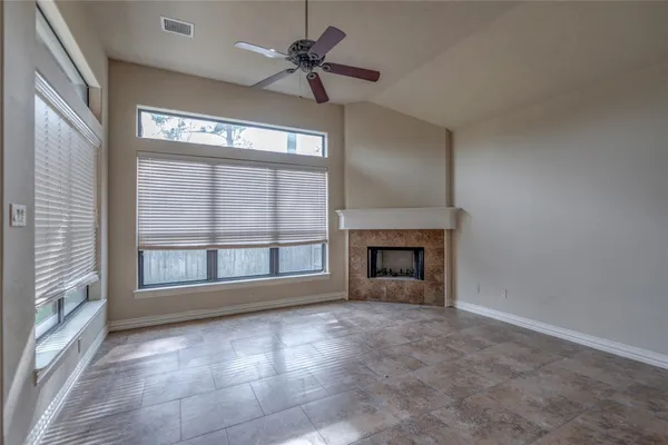 $2,350 | 14333 South Summerchase Circle, Willis, TX 77318