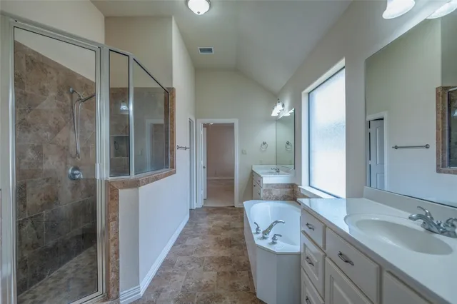 $2,350 | 14333 South Summerchase Circle, Willis, TX 77318