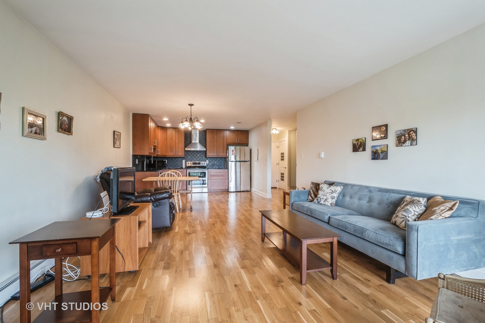 250 Ridge Avenue, Unit 5G Evanston, IL 60202 - Photo 4 of 13 Gallery Image 4