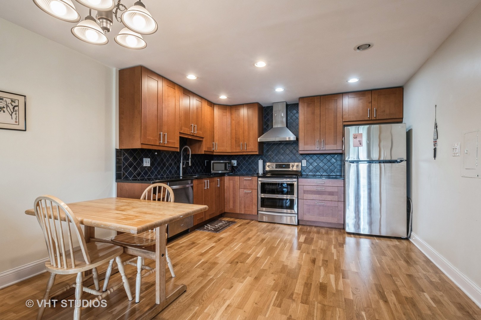 250 Ridge Avenue, Unit 5G Evanston, IL 60202 - Photo 5 of 13 Gallery Image 5