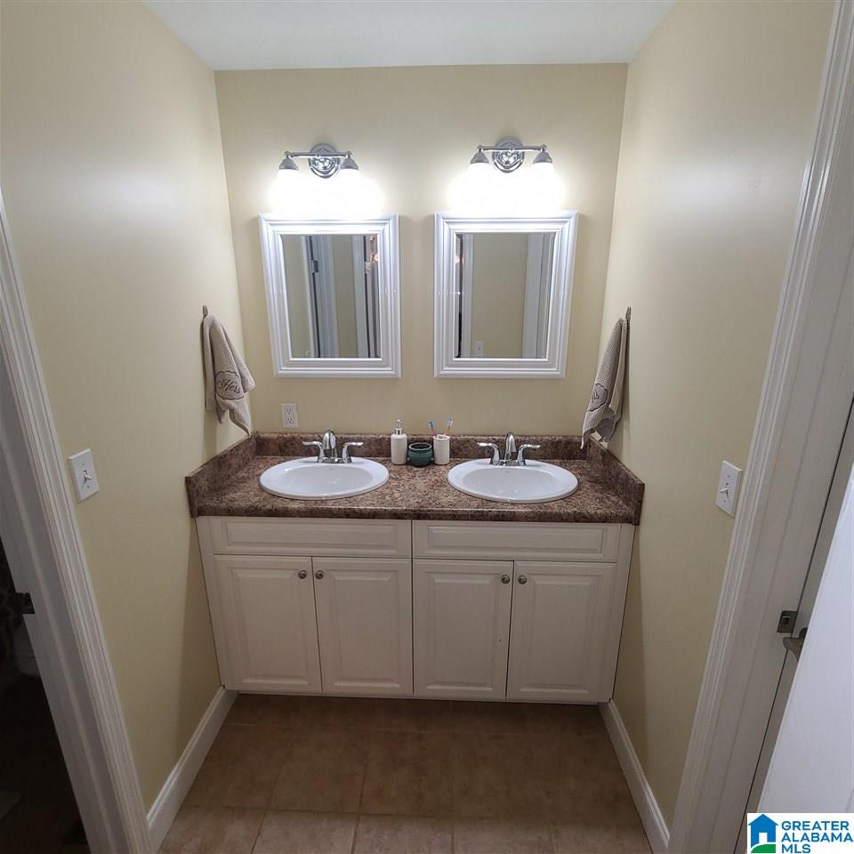 270 Ridgeway Circle Talladega, AL 35160 - Photo 13 of 21
