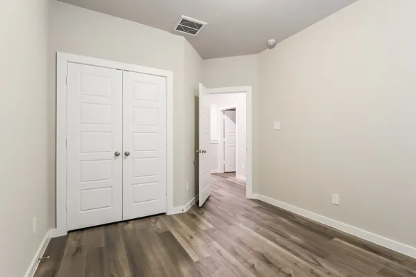 $1,775 | 381 North Centro Circle, Shenandoah, TX 77385