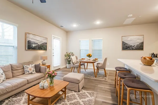$1,775 | 381 North Centro Circle, Shenandoah, TX 77385