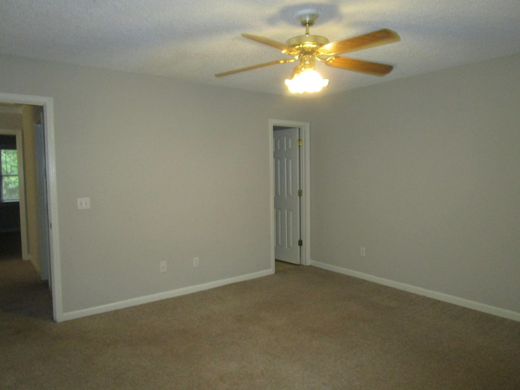 885 Grimble Court Sumter, SC 29150 - Photo 14 of 18