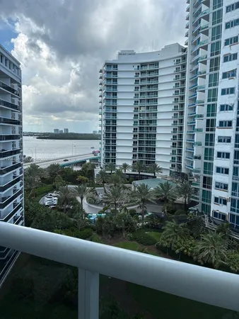 $3,200 | 10275 Collins Avenue, Unit 1004, Bal Harbour, FL 33154