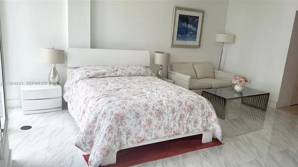 $3,200 | 10275 Collins Avenue, Unit 1004, Bal Harbour, FL 33154