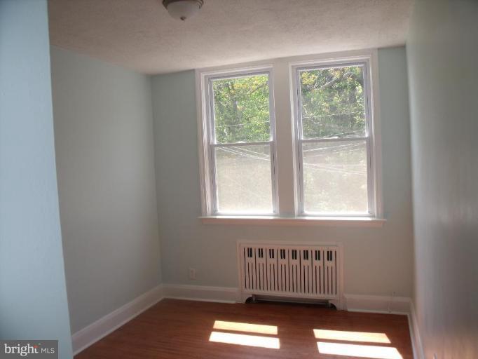 2513 West Cold Spring Lane Baltimore, MD 21215 - Photo 6 of 8 1 of 3 Bedrooms