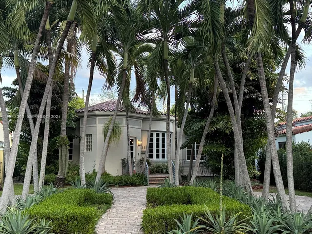 $2,599,000 | 1335 Lenox Avenue, Miami Beach, FL 33139