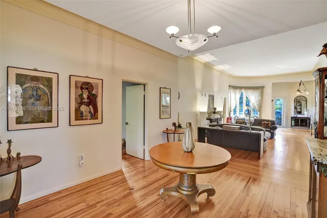 $2,599,000 | 1335 Lenox Avenue, Miami Beach, FL 33139