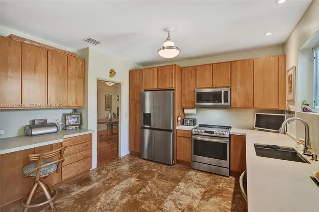 $2,599,000 | 1335 Lenox Avenue, Miami Beach, FL 33139