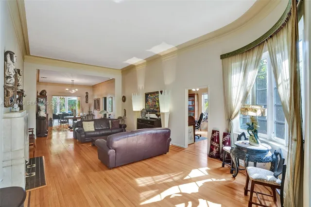 $2,599,000 | 1335 Lenox Avenue, Miami Beach, FL 33139