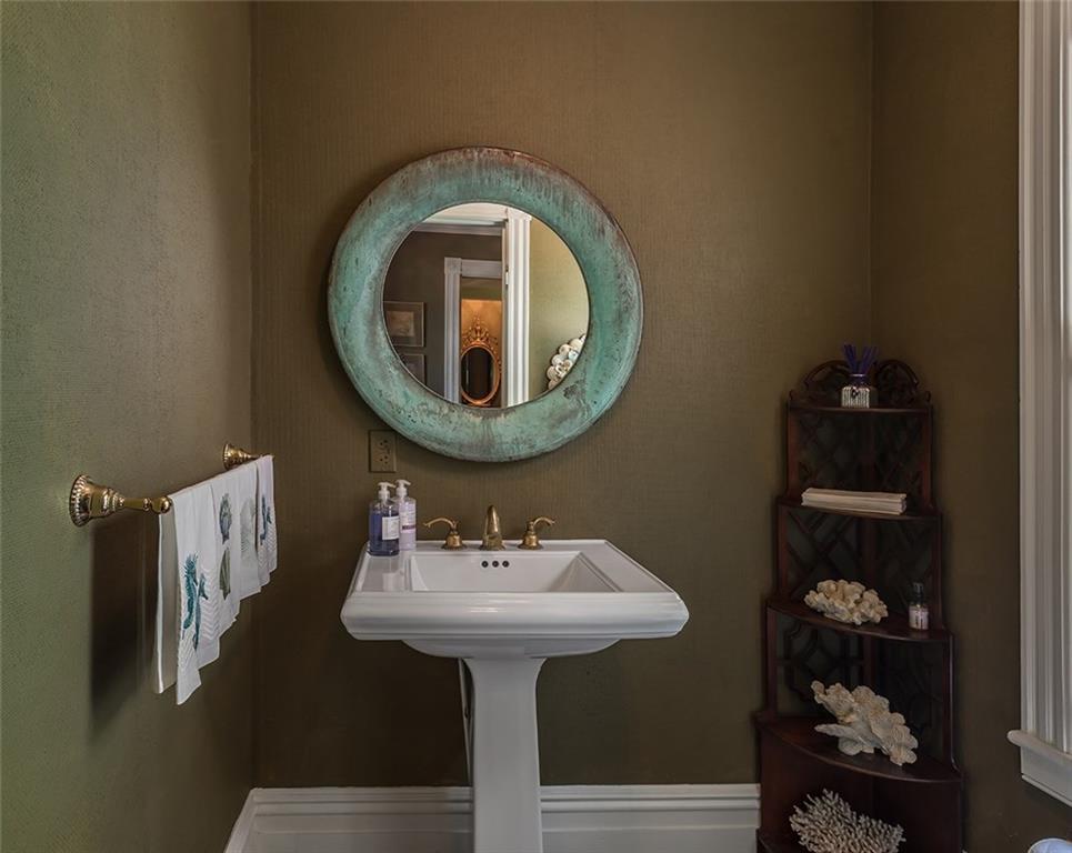 178 Whipple Road Kittery, ME 03904 - Photo 10 of 35 Photo