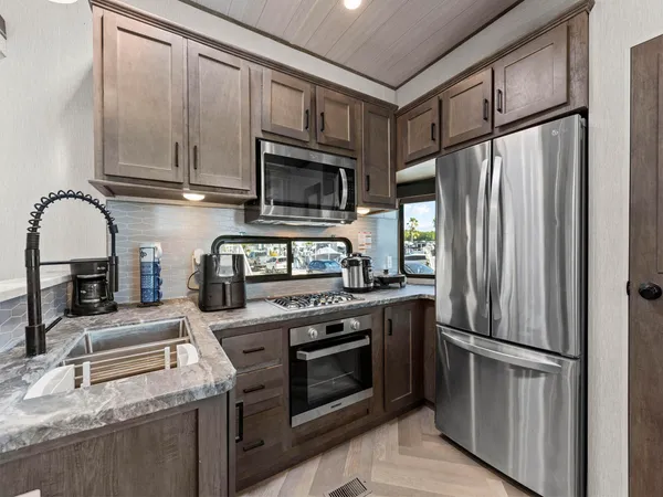 $899,500 | 325 Calusa Street, Unit 321, Key Largo, FL 33037