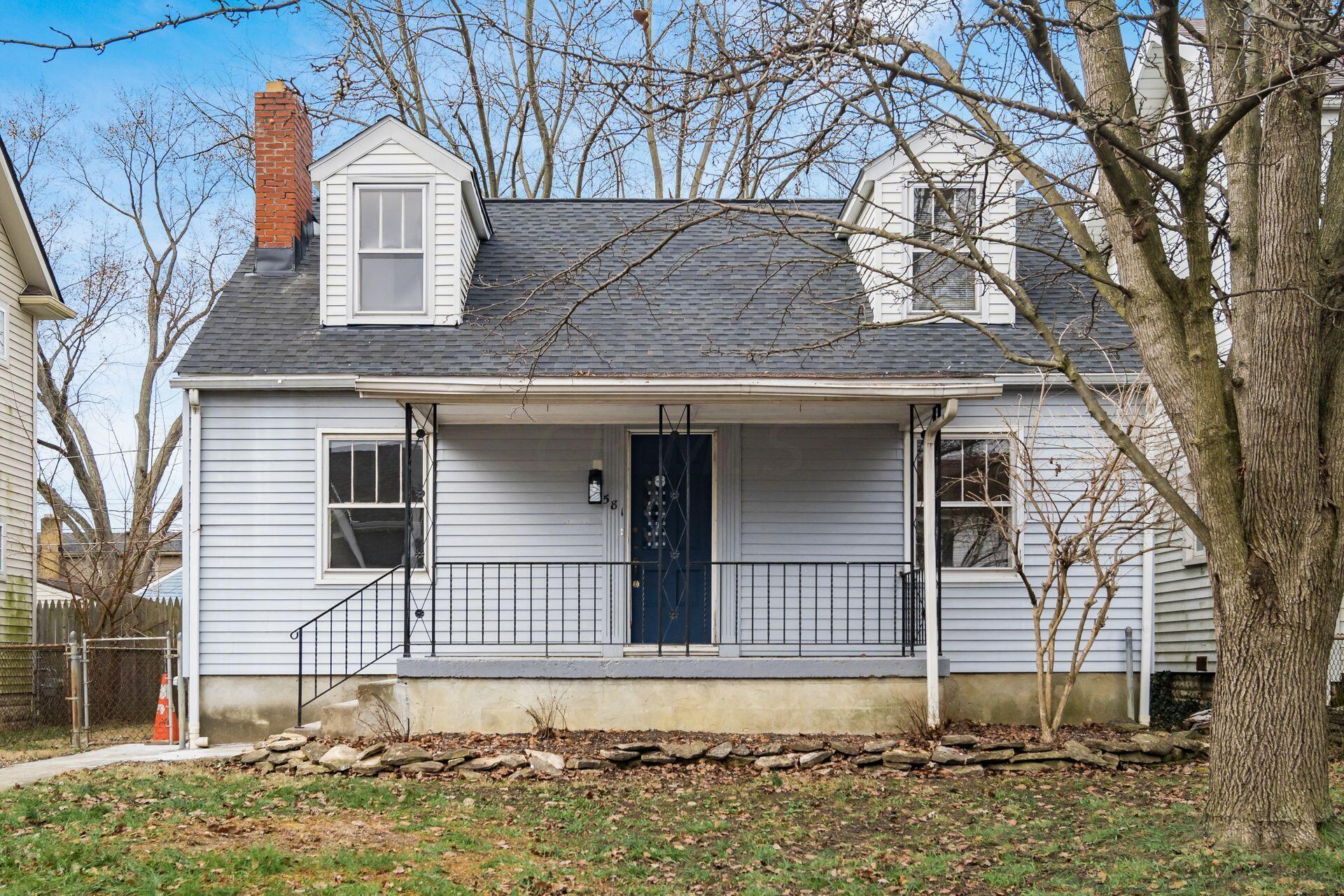 581 South Roys Avenue Columbus, OH 43204 - Photo 2 of 33 Front