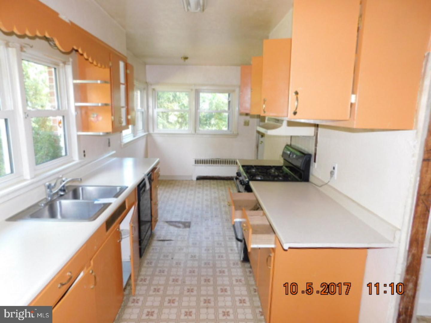 496 Lambs Road Pitman, NJ 08071 - Photo 5 of 17 Gallery Image 5