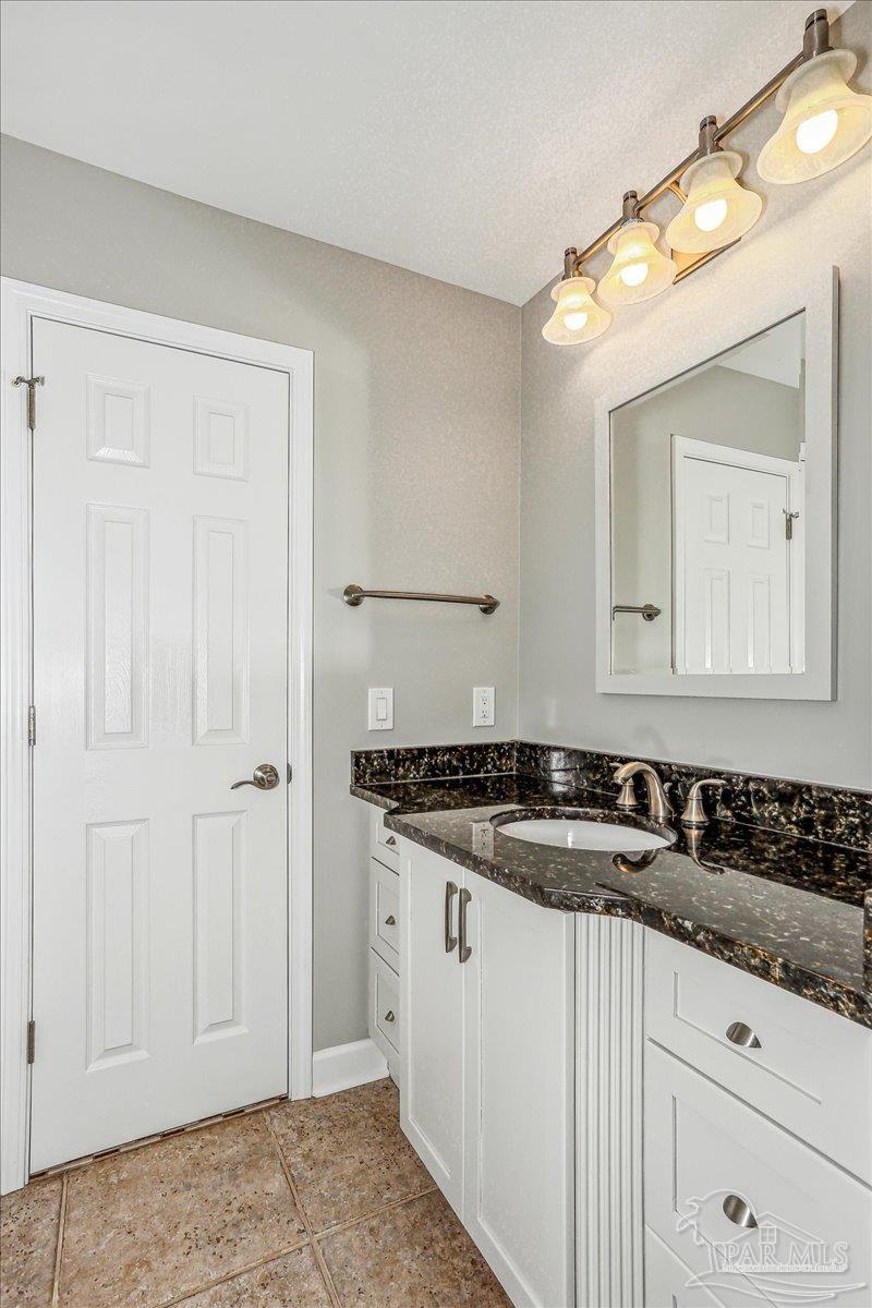 5553 Ponte Verde Road Pensacola, FL 32507 - Photo 12 of 66