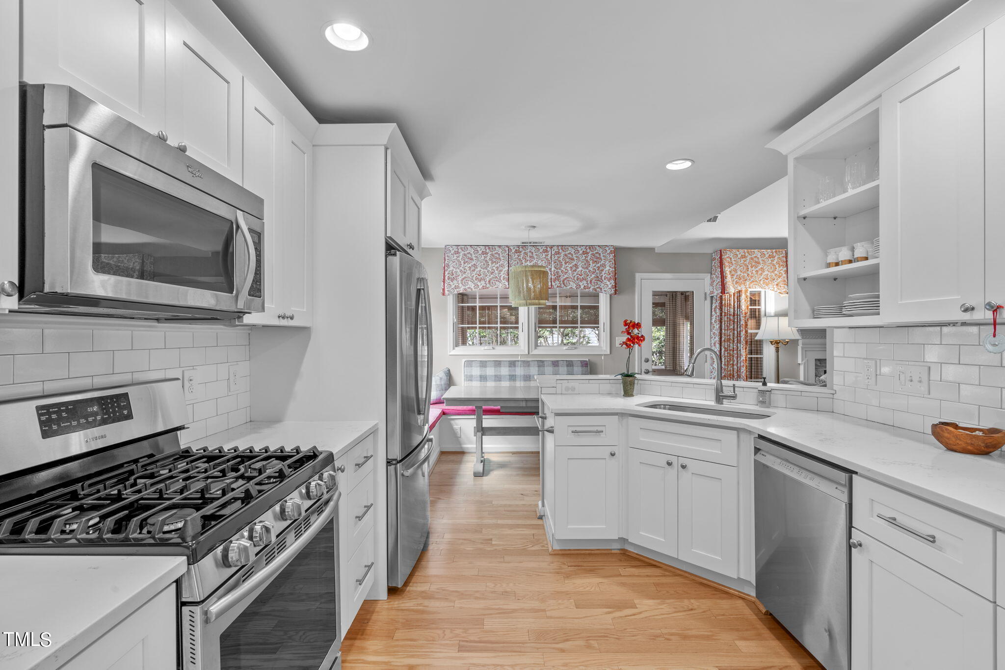 12209 Harcourt Drive Raleigh, NC 27613 - Photo 18 of 35 Dine-In Kitchen