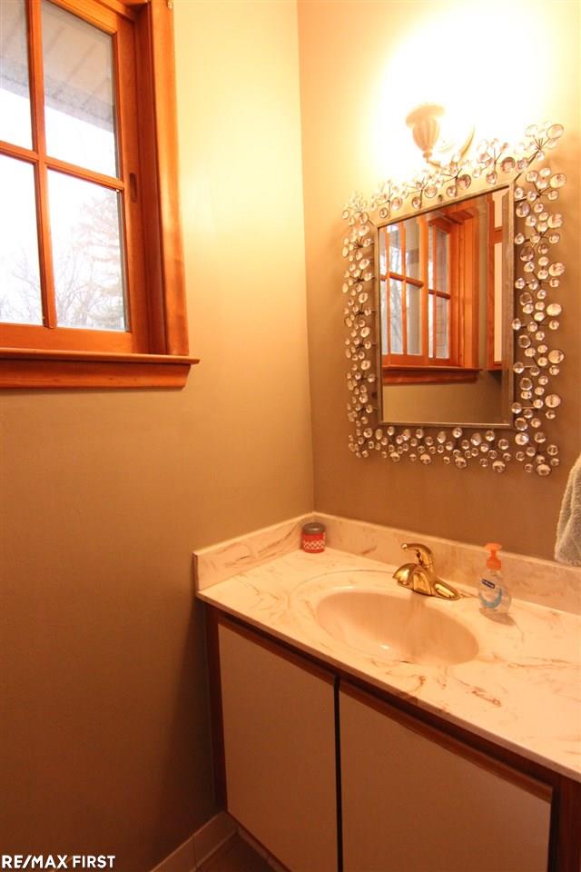 672 Old Perch Road Rochester Hills, MI 48309 - Photo 27 of 48
