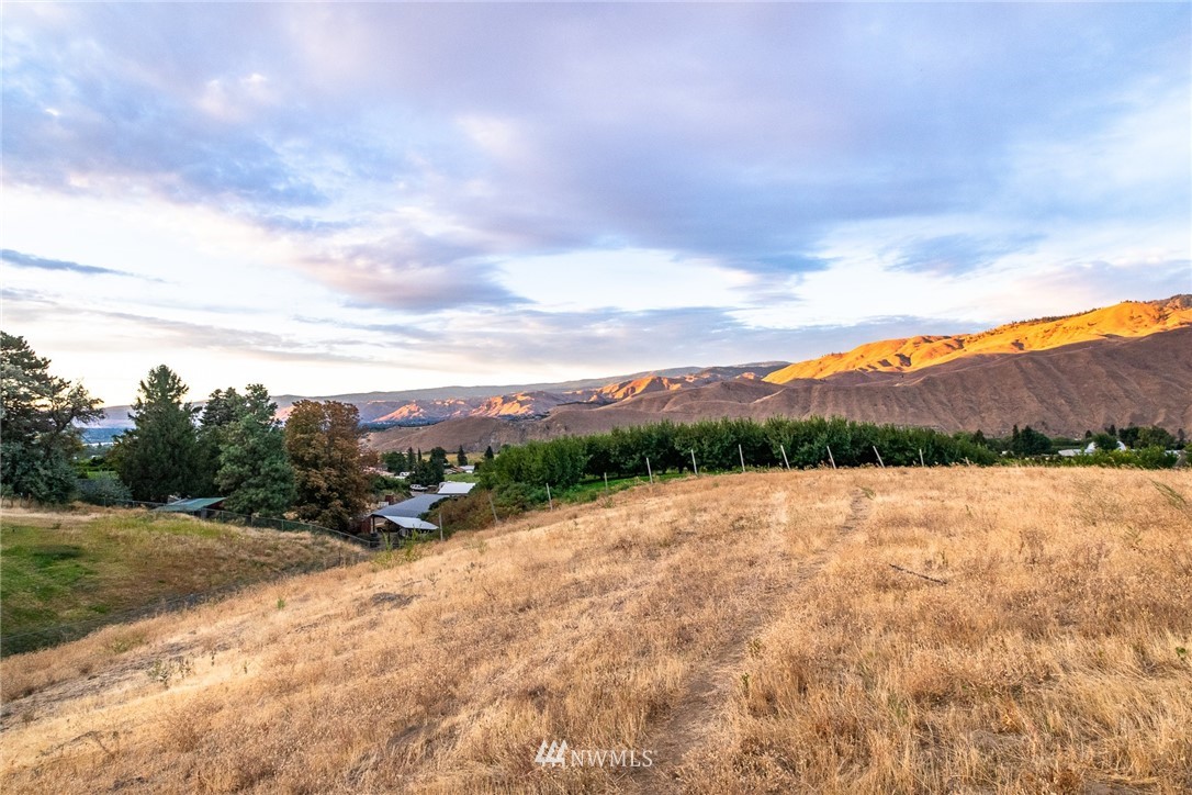 -nna Crestview Road Wenatchee, WA 98801 - Photo 11 of 20 Gallery Image 11